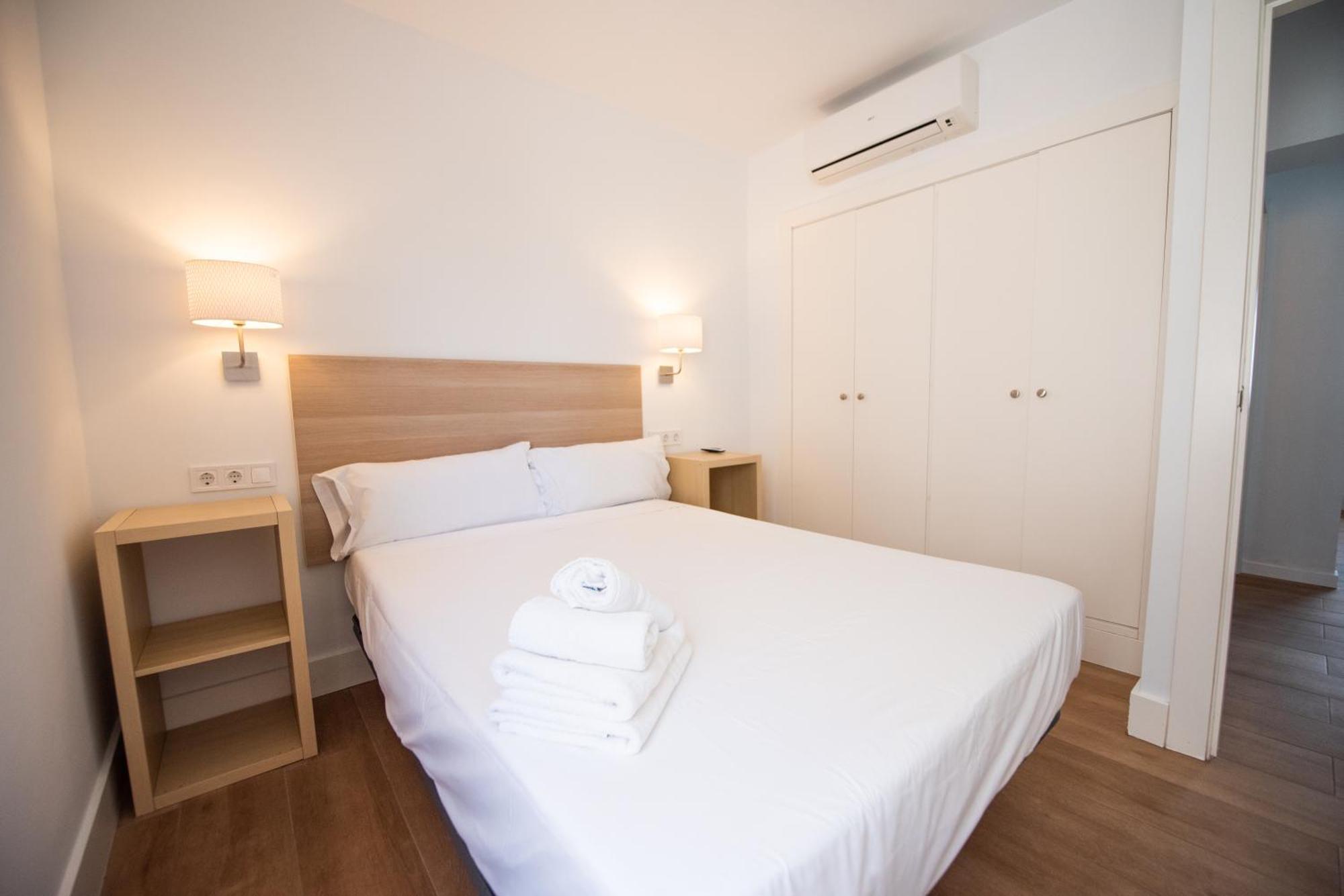 Apartamento Centrico La Merced 2 - Free Parking & Free Gym Apartment Malaga Exterior photo